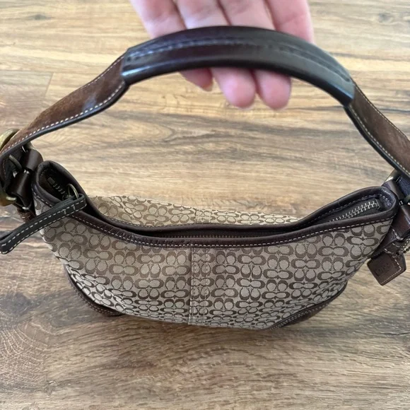 COACH Vintage Y2K Mini Soho Crescent Hobo Shoulder Bag Brown Tan Monogram VGUC - Picture 6 of 17